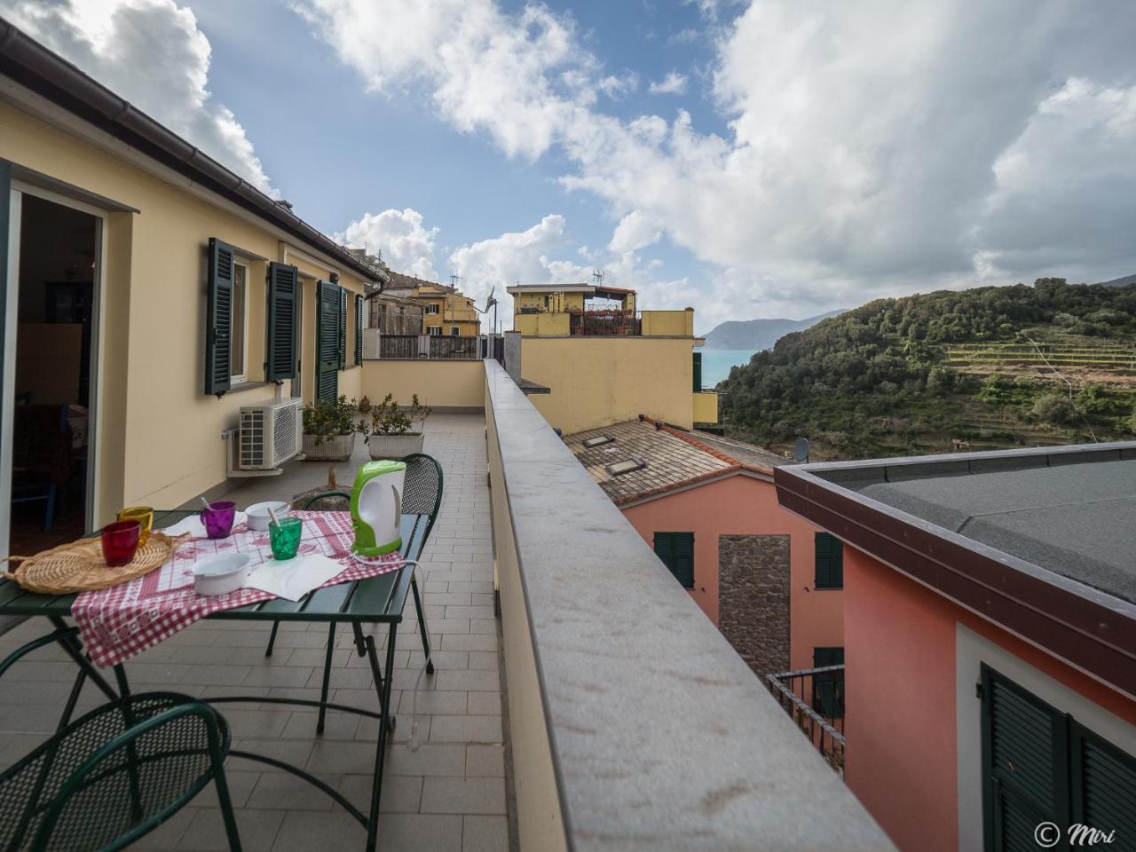Affittacamere Le Terrazze Corniglia Exterior foto